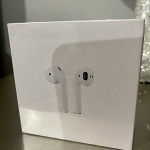 Apple AirPods Gen 2